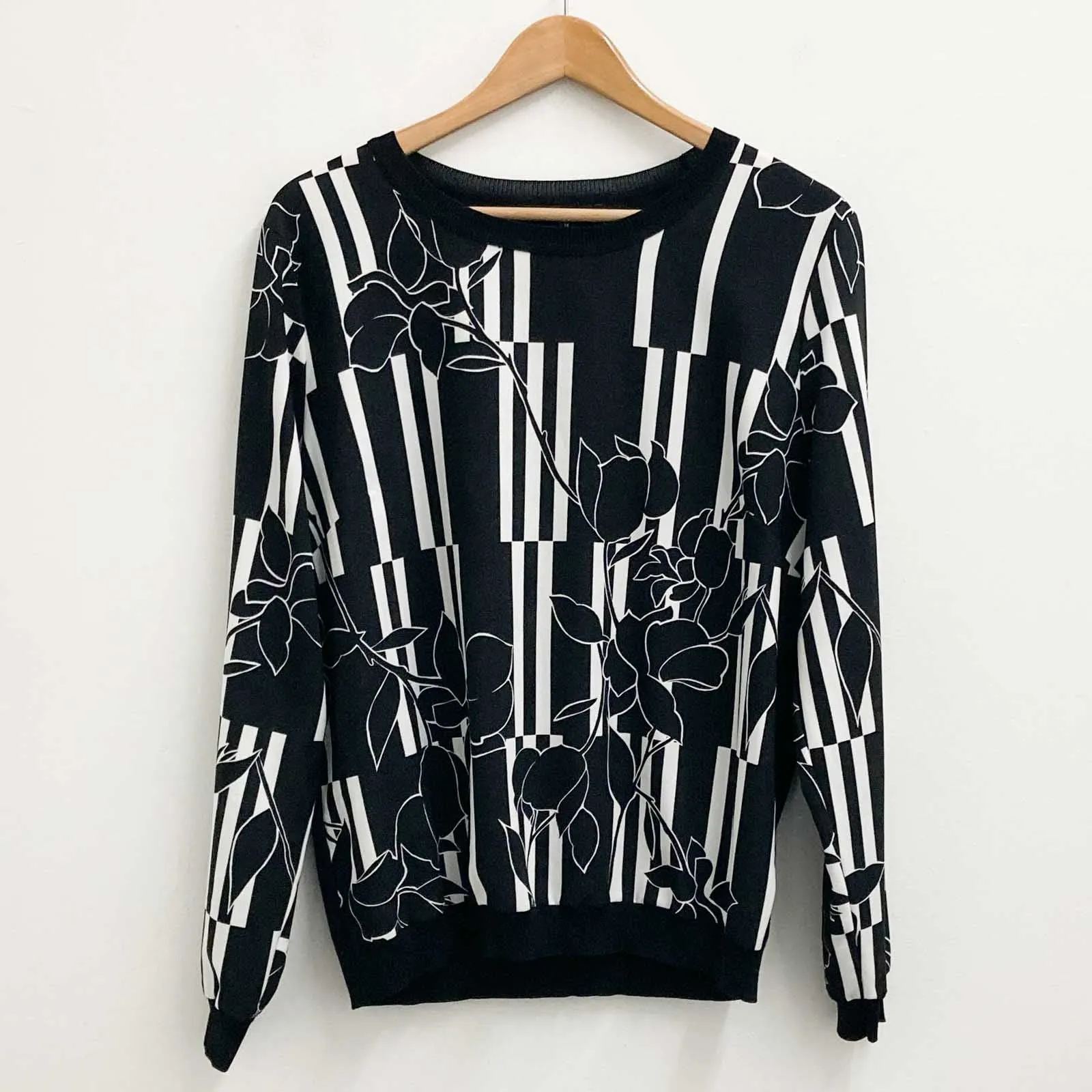 Next Top Size 14 Black White Floral Long Sleeve